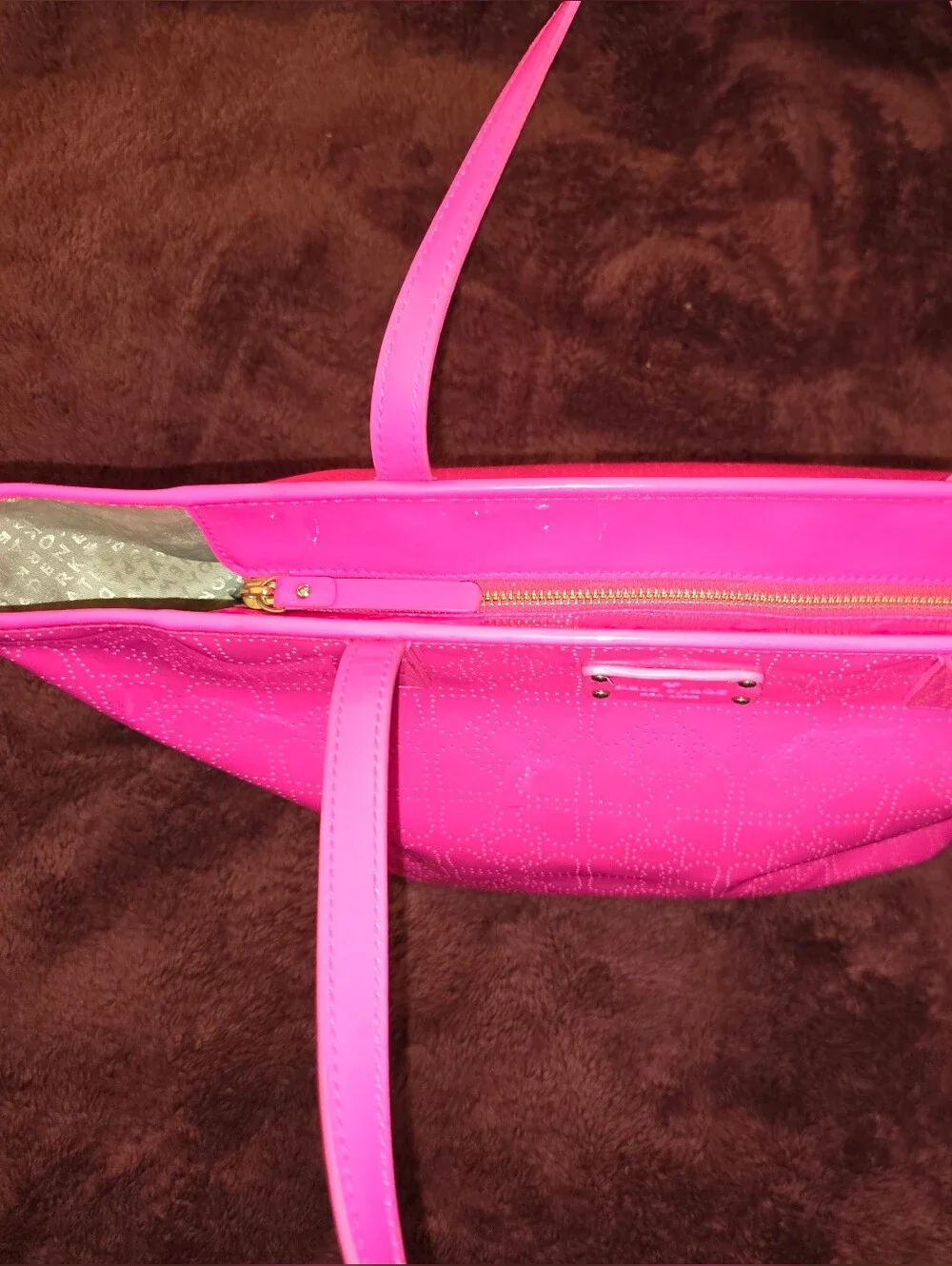 kate spade new york Molly Bikini Dot Large Tote in a vibrant neon pink patent - Picture 6 of 13